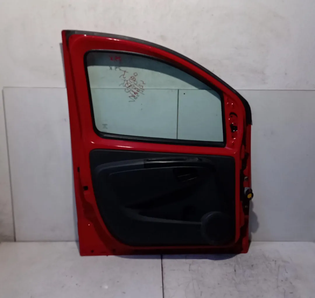 Porta anteriore sinistro