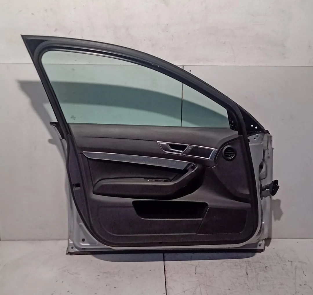 Porta anteriore sinistro