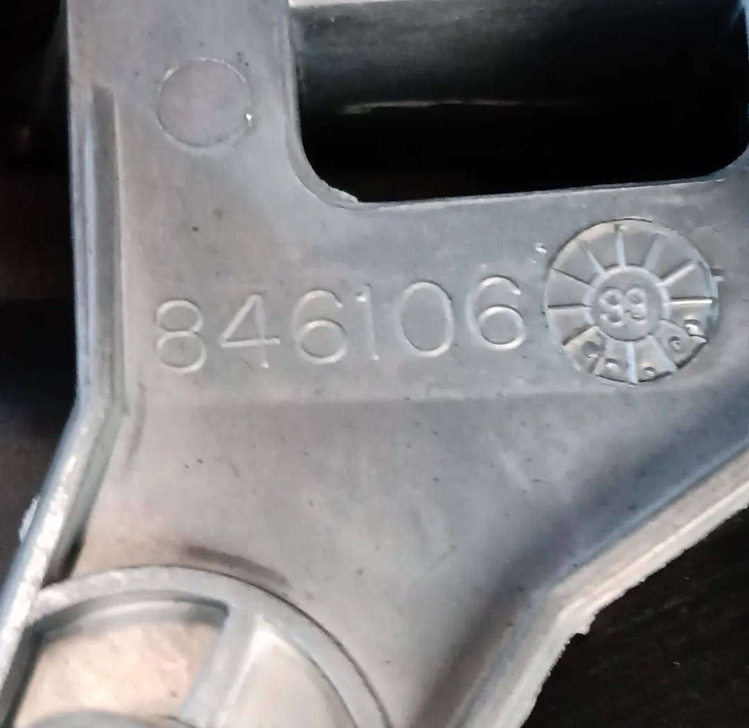 Retrovisore esterno regolazione manuale destro Retrovisore esterno regolazione manuale destro
