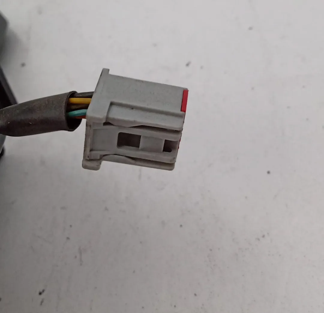 Retrovisore esterno regolazione elettrico sinistro Retrovisore esterno regolazione elettrico sinistro