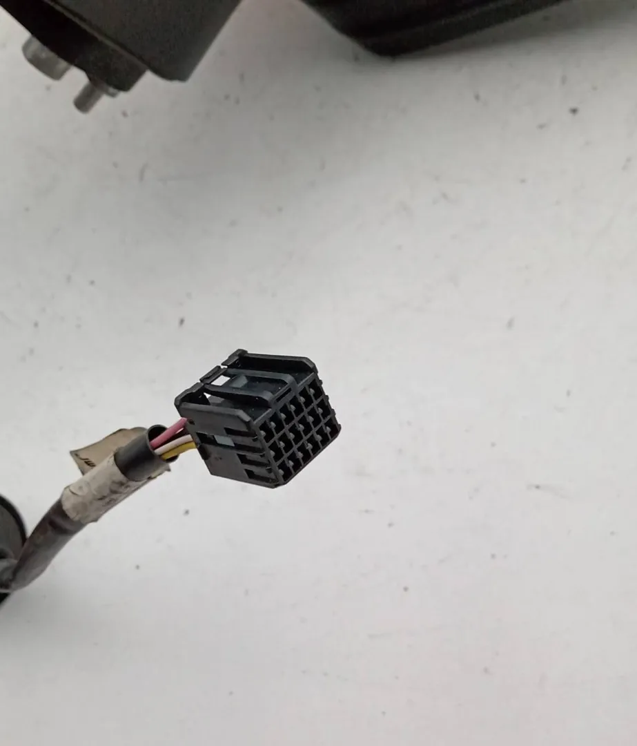 Retrovisore esterno regolazione elettrico sinistro Retrovisore esterno regolazione elettrico sinistro