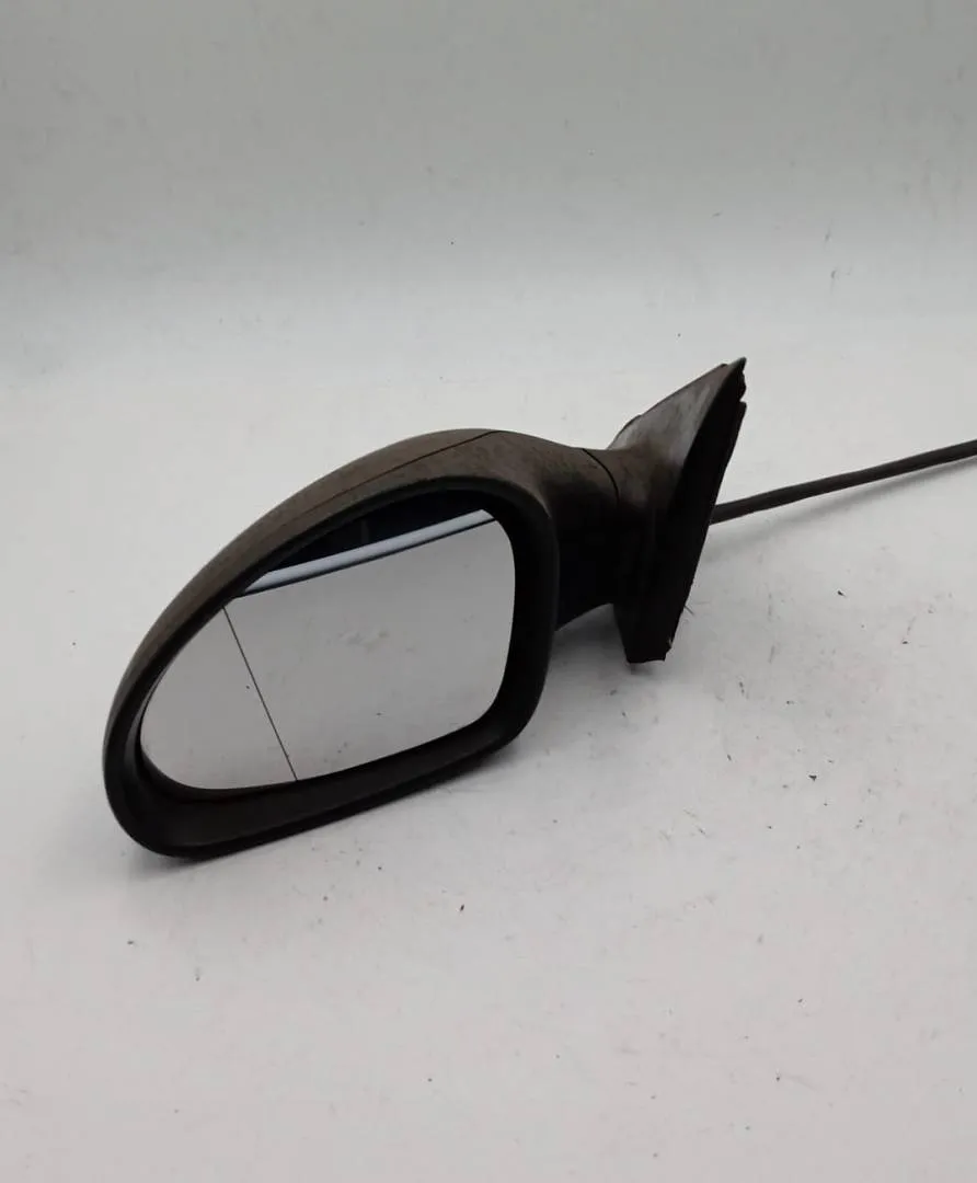 Specchietto retrovisore sinistro Specchietto retrovisore sinistro