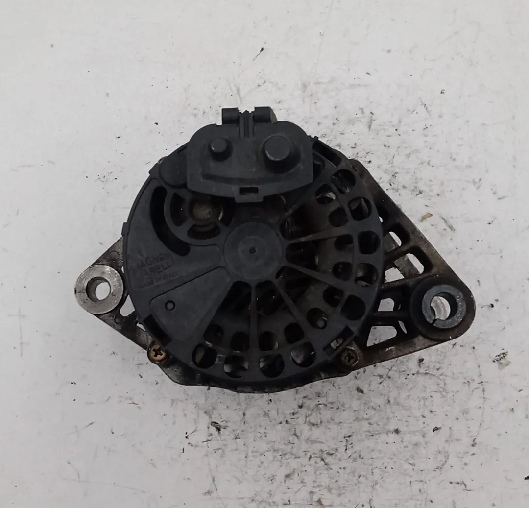 Alternatore Alternatore