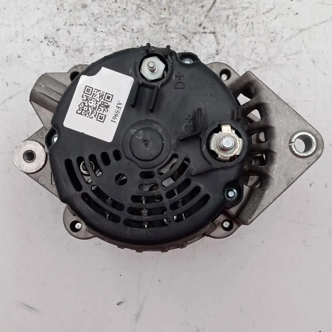 Alternatore Alternatore
