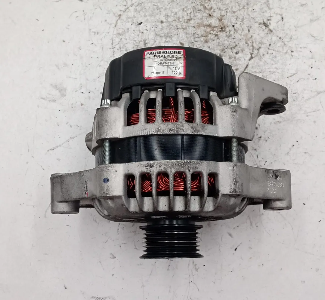 Alternatore Alternatore
