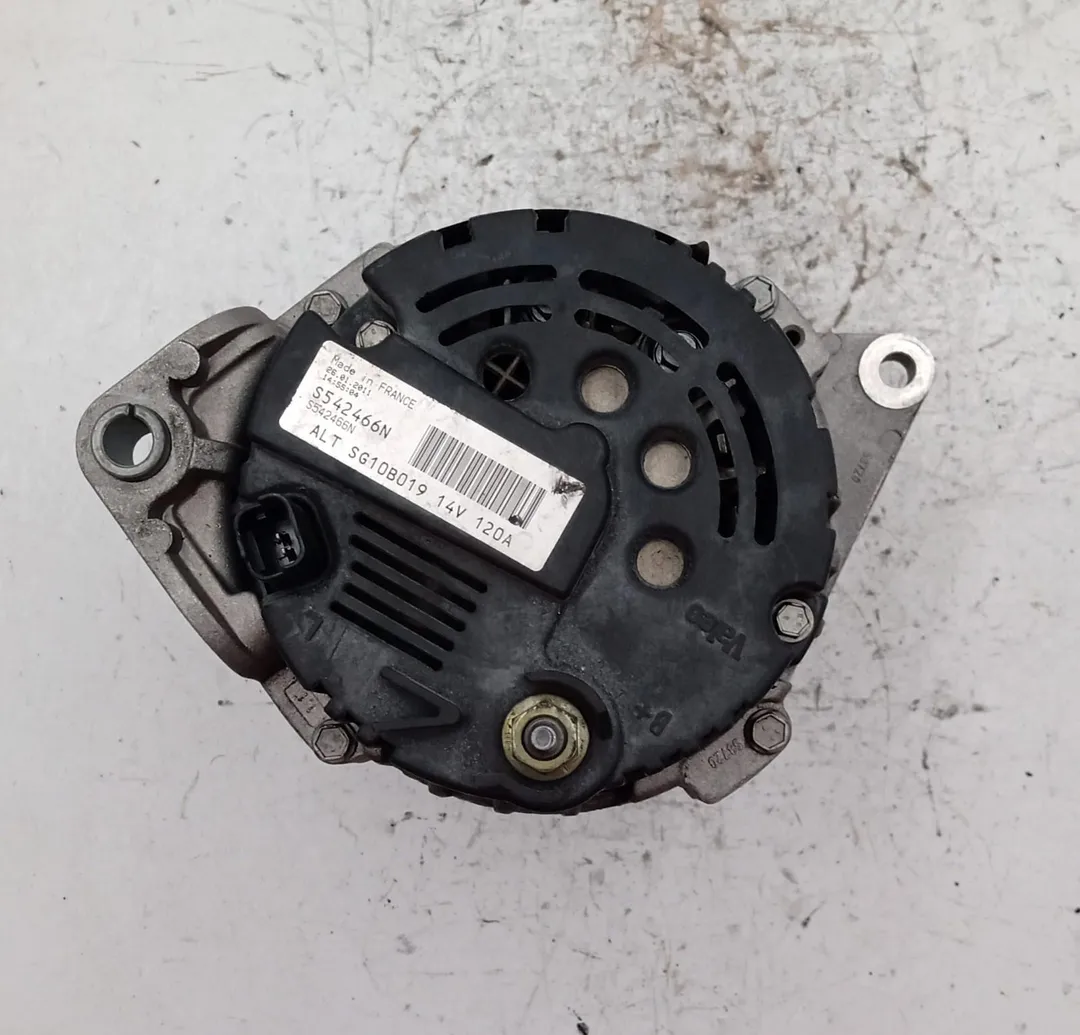 Alternatore Alternatore