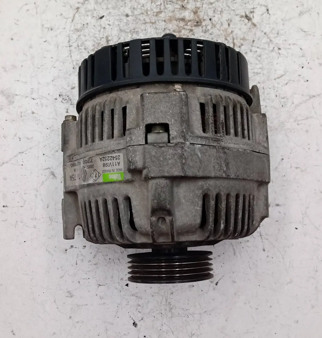 Alternatore Alternatore