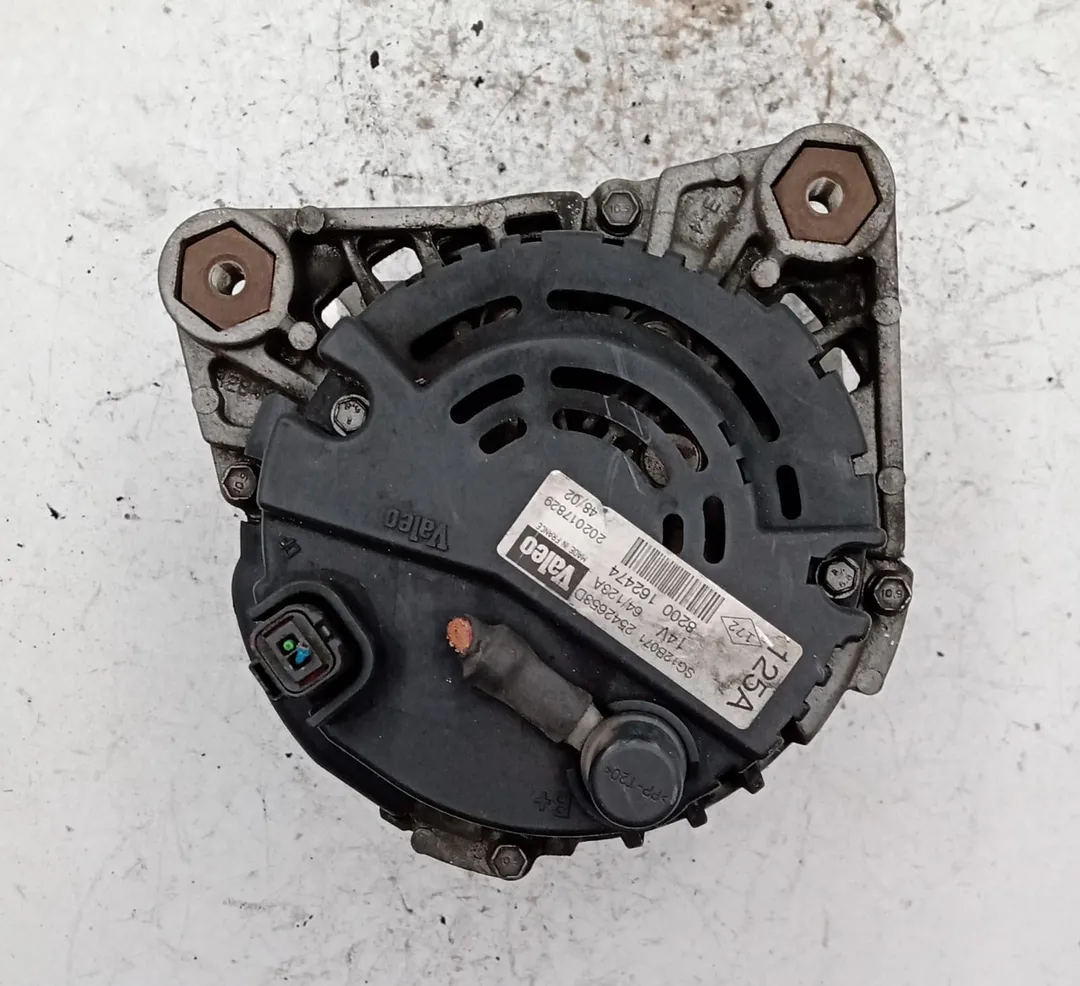 Alternatore Alternatore