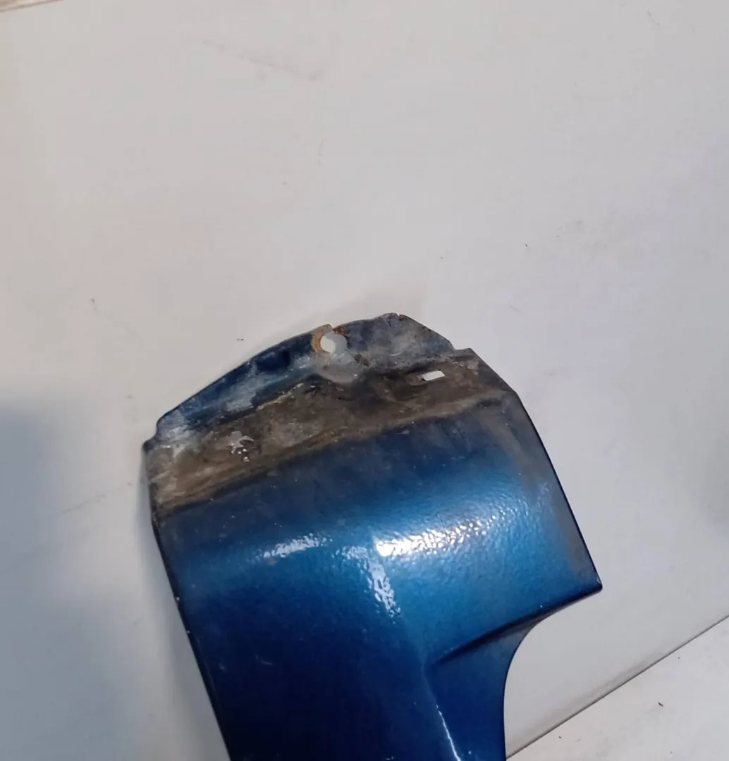 Parafango anteriore destro
