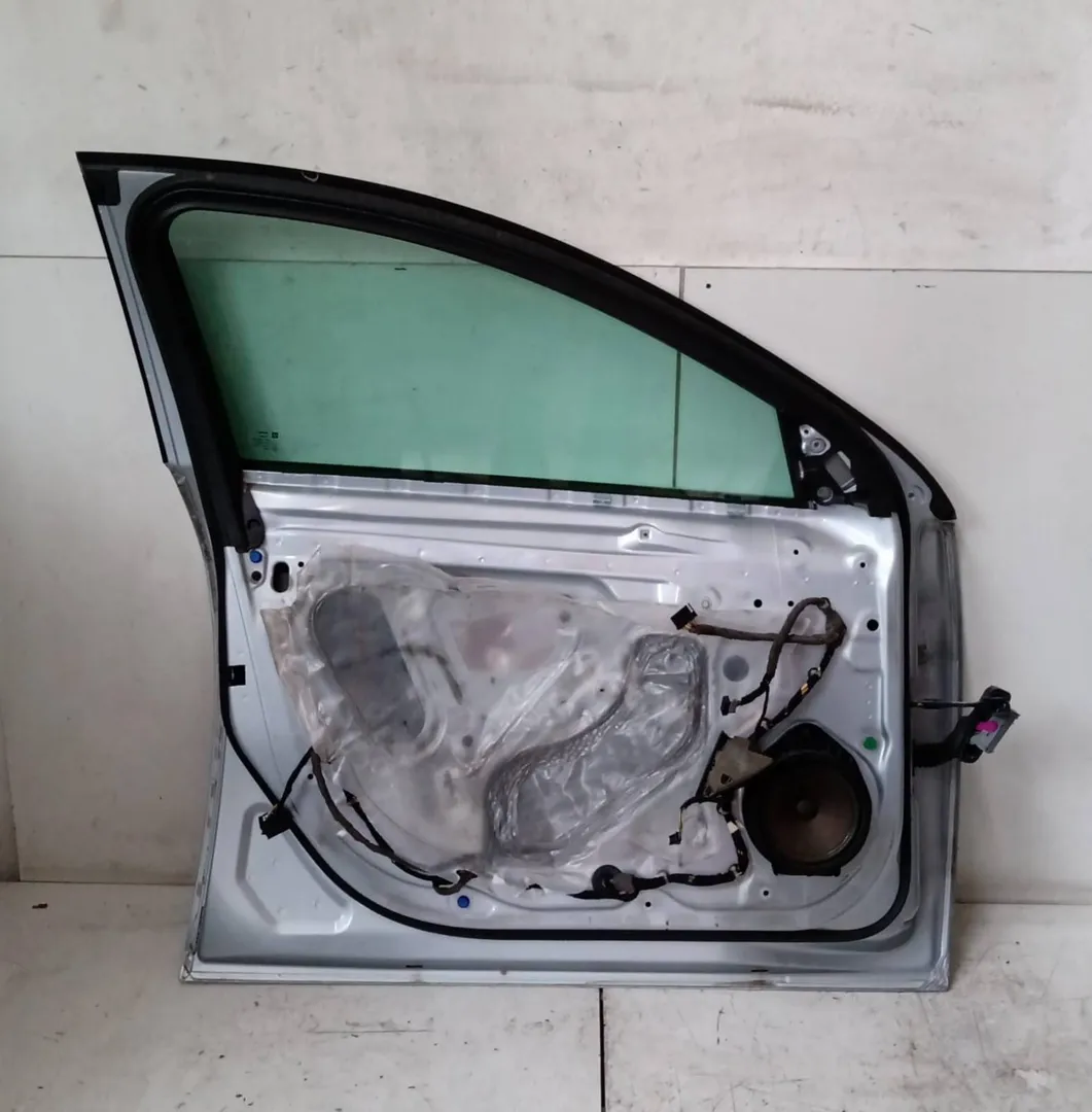 Porta anteriore sinistro Porta anteriore sinistro