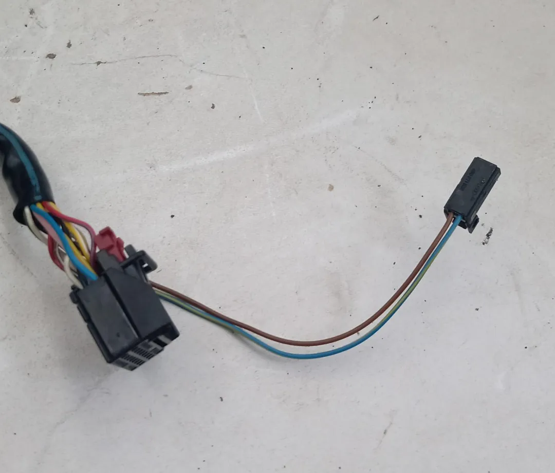 Retrovisore esterno regolazione elettrico sinistro Retrovisore esterno regolazione elettrico sinistro