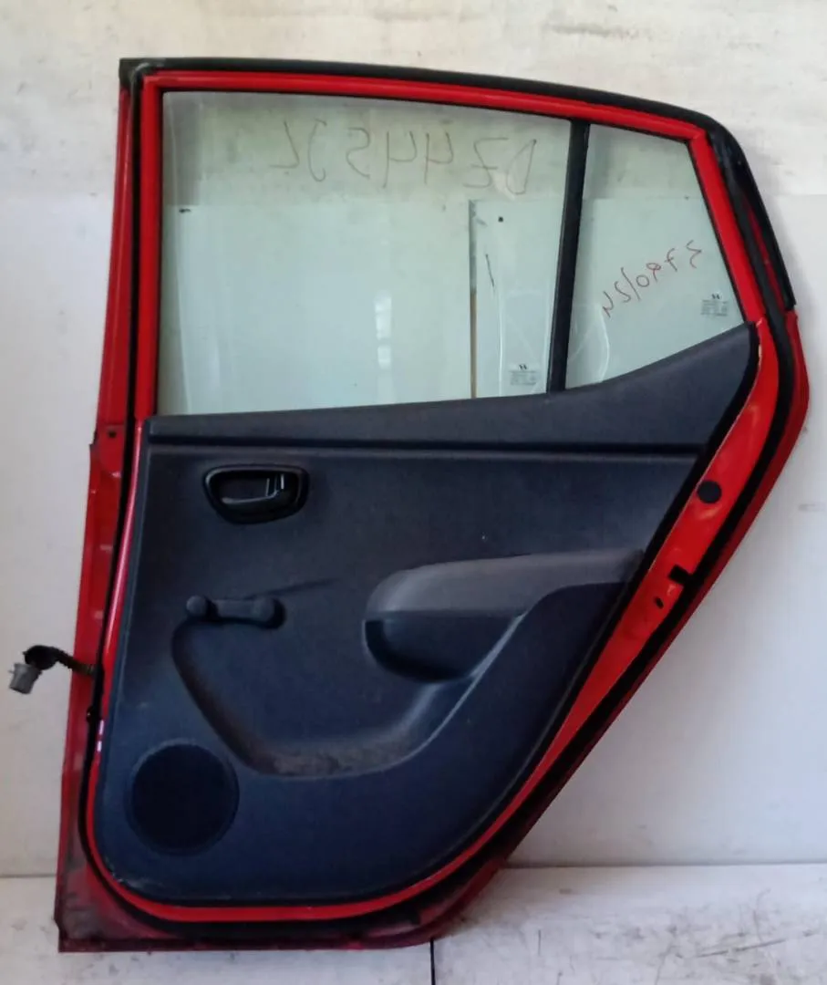 Porta posteriore destro