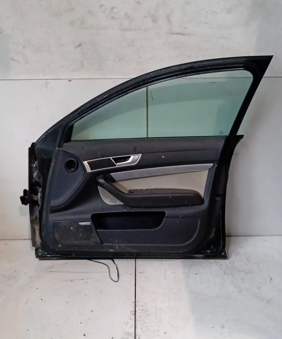 Porta anteriore destro Porta anteriore destro