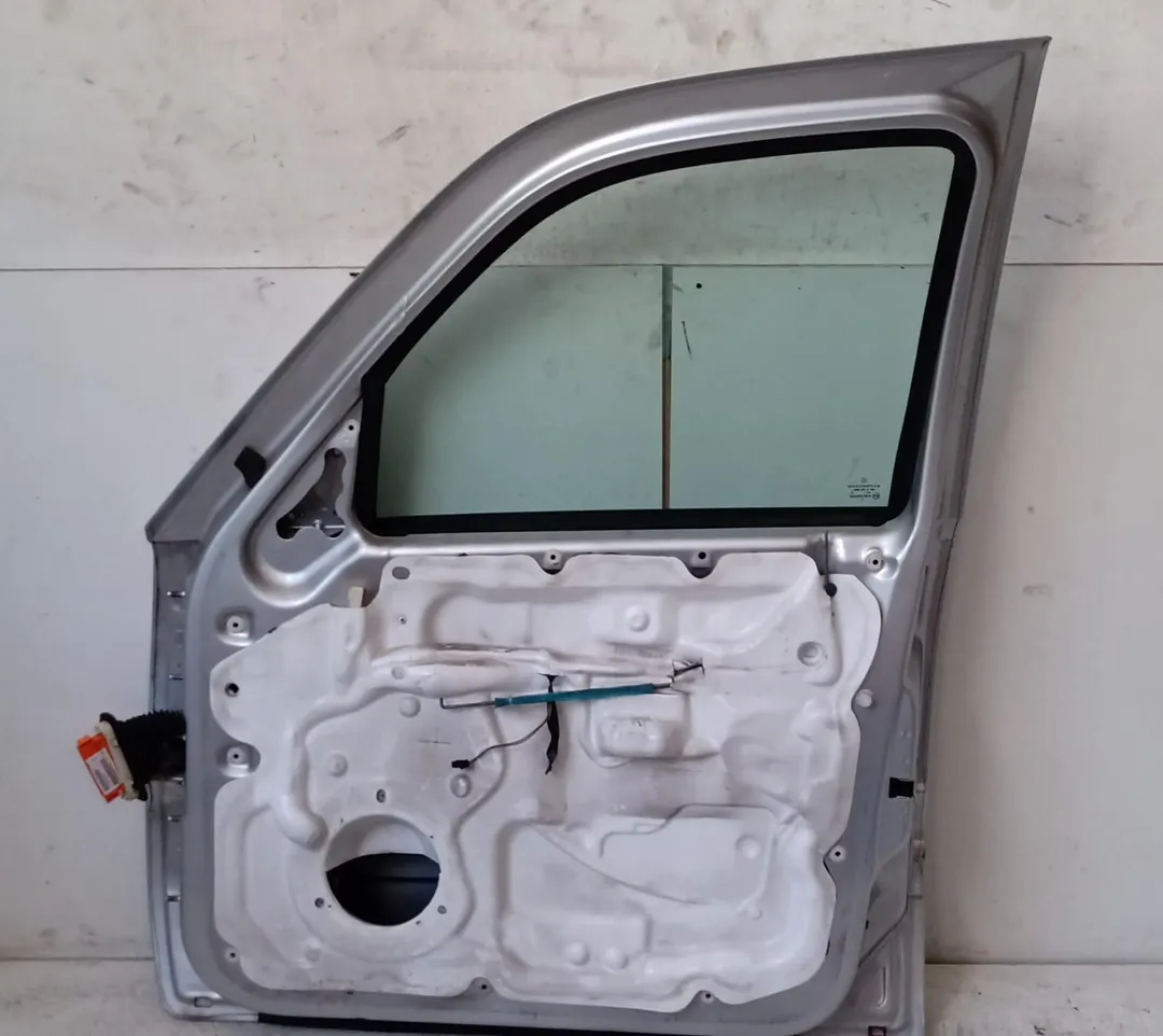 Porta anteriore destro Porta anteriore destro