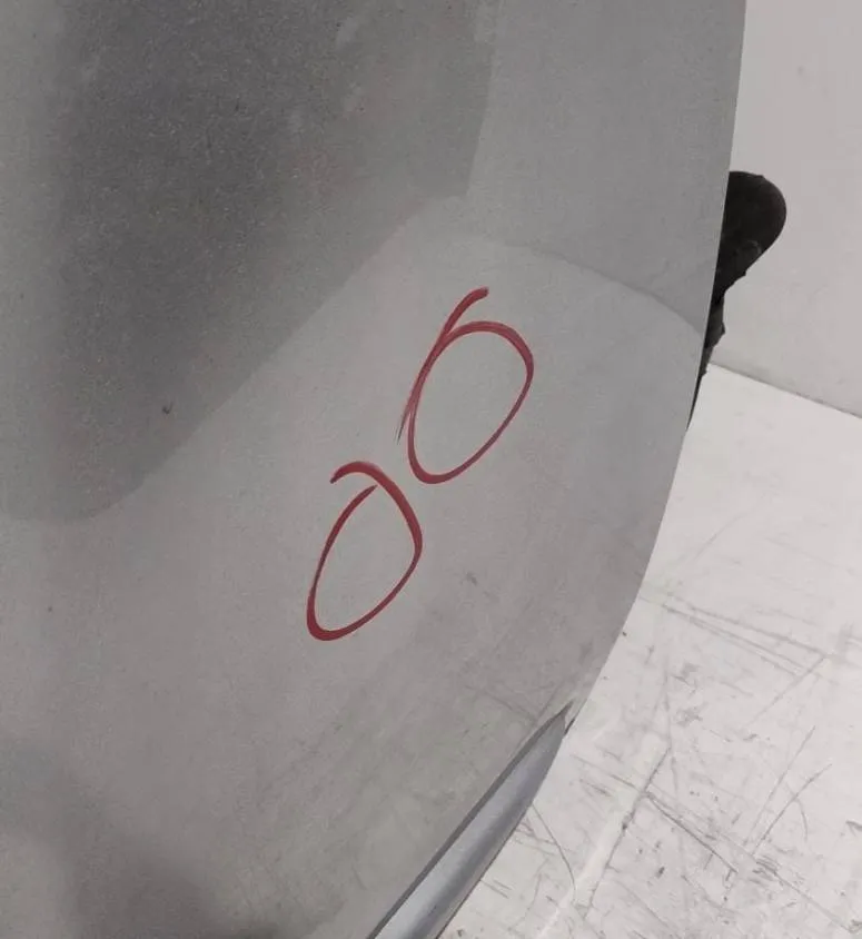 Porta anteriore destro Porta anteriore destro