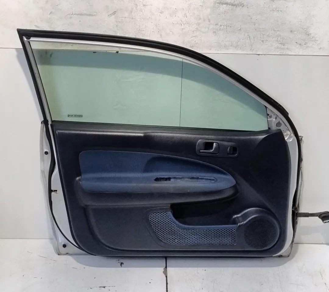 Porta anteriore sinistro Porta anteriore sinistro