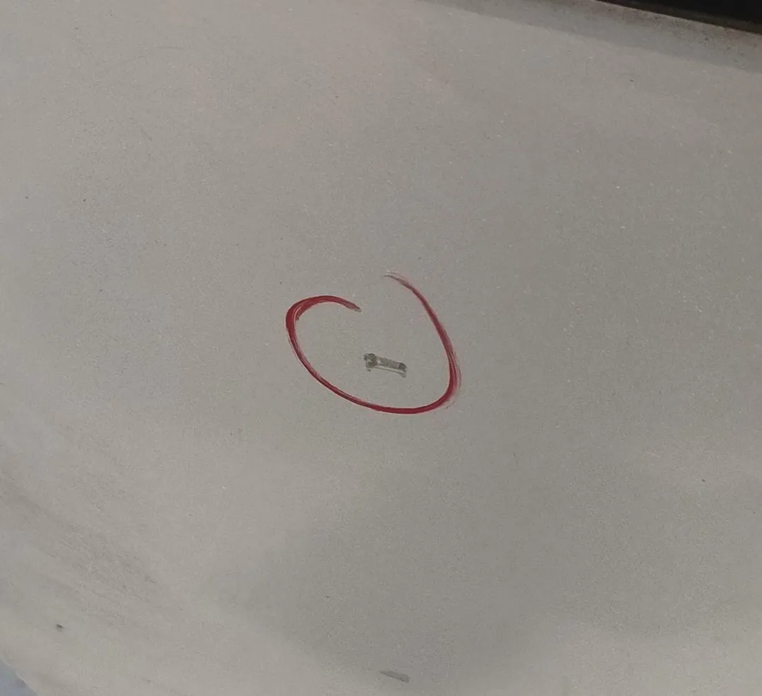 Porta anteriore destro