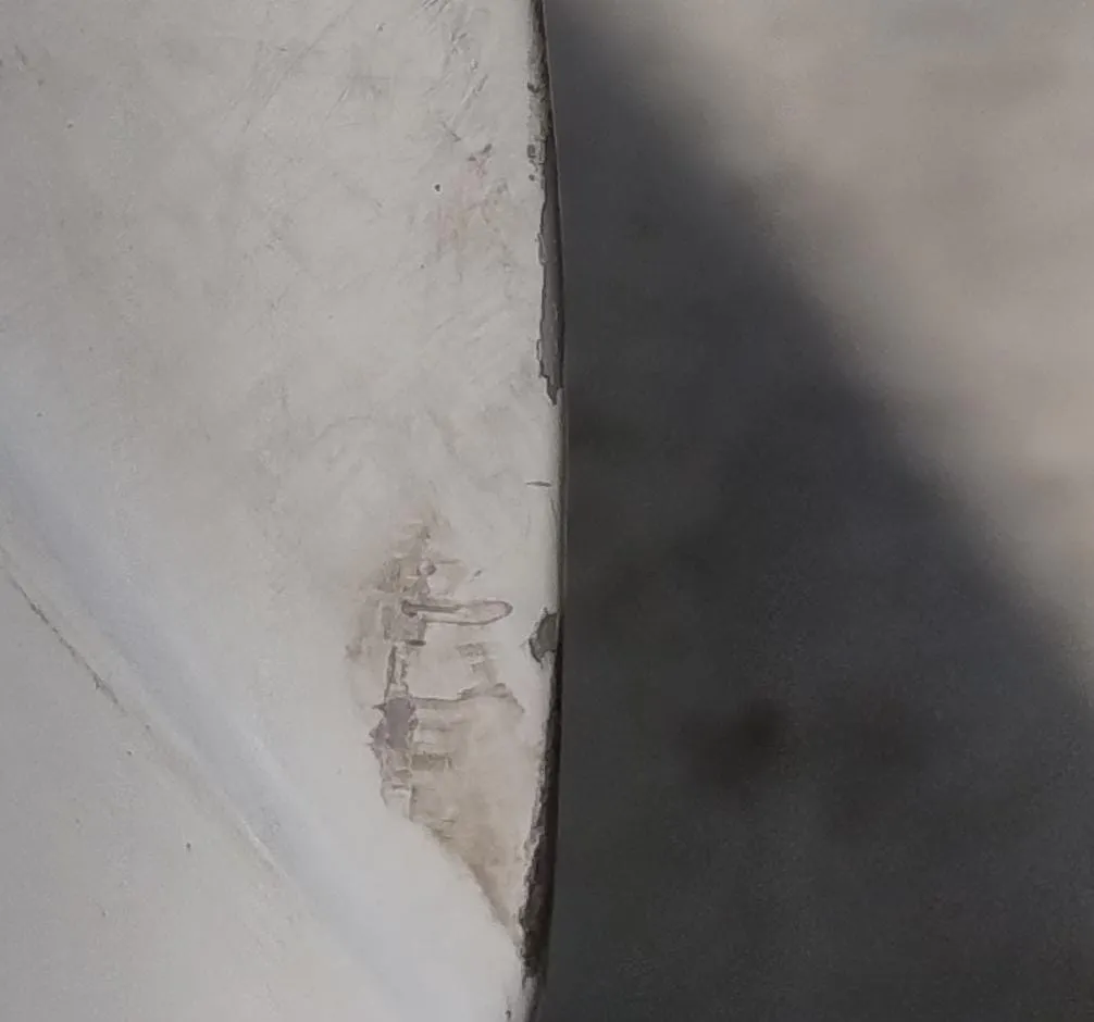 Porta anteriore destro