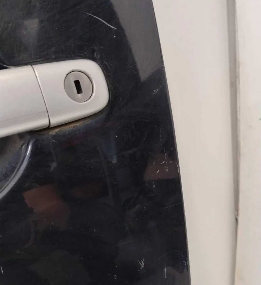 Porta anteriore sinistro Porta anteriore sinistro