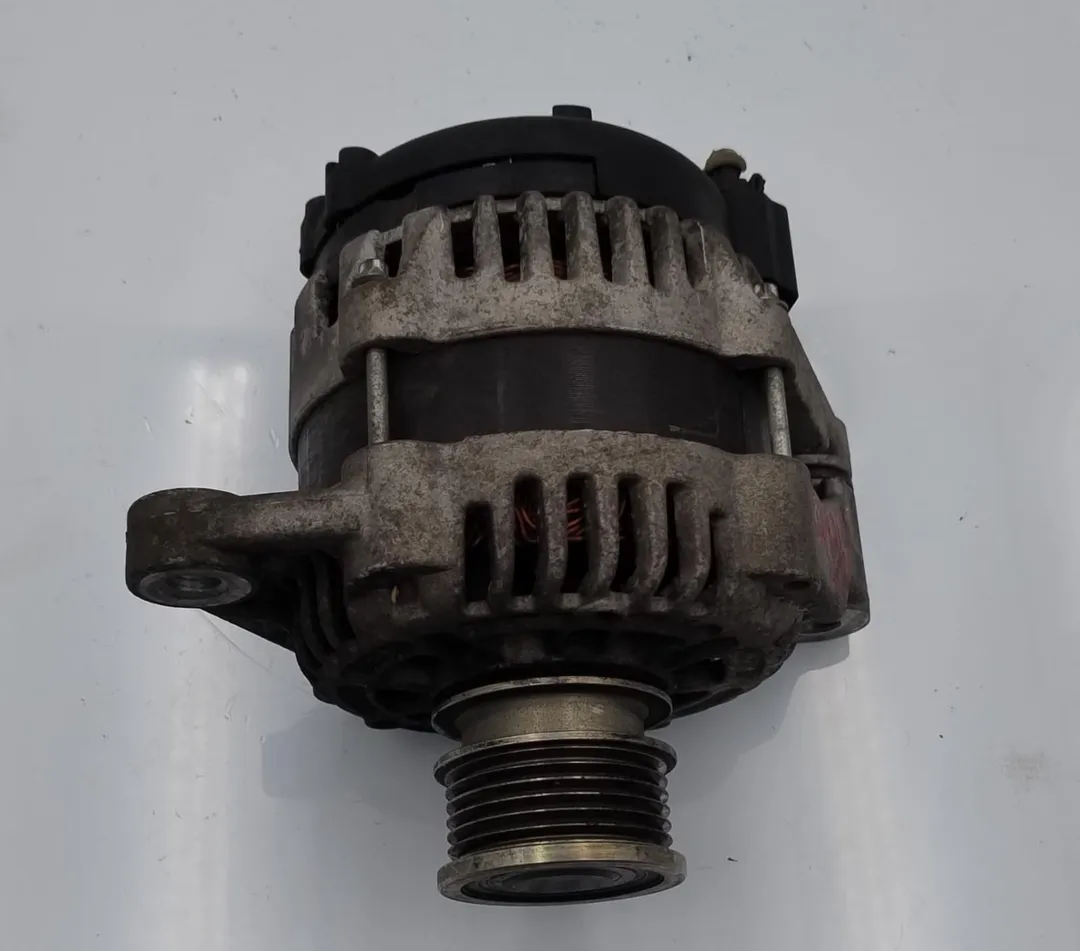Alternatore Alternatore
