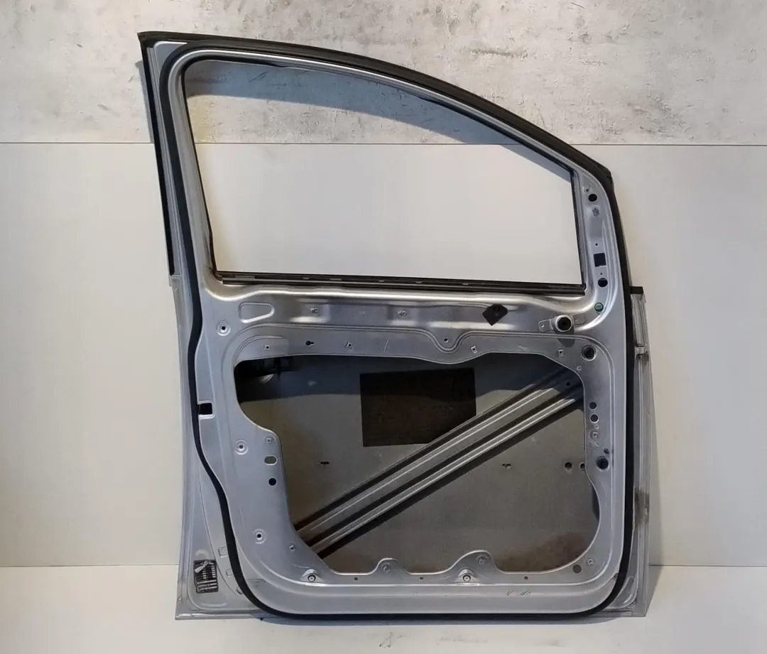 Porta anteriore sinistro Porta anteriore sinistro