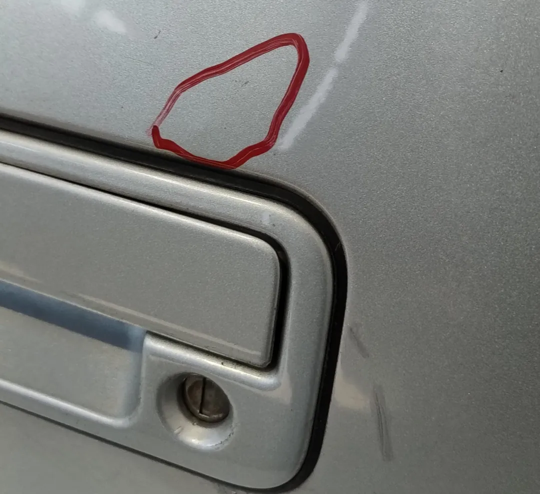 Porta anteriore sinistro Porta anteriore sinistro