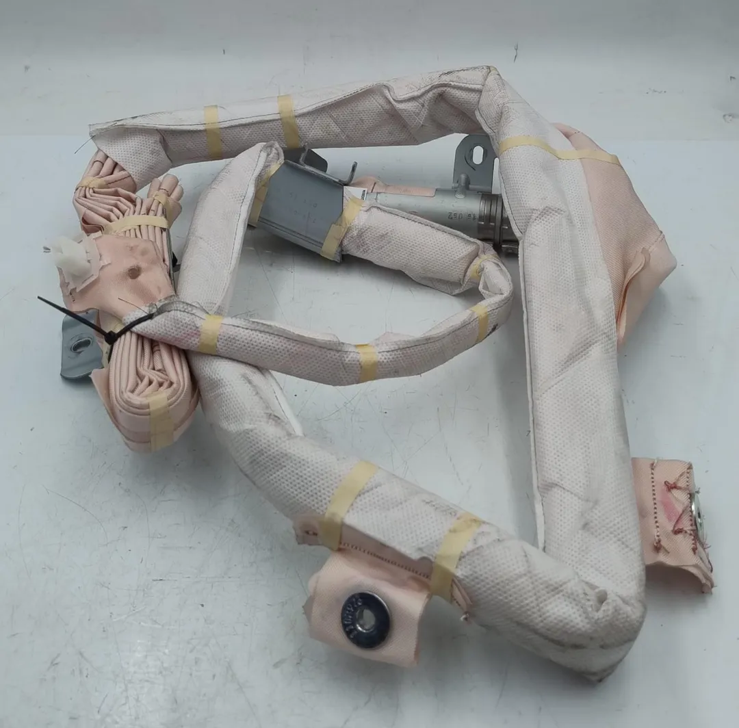 Airbag a Tendina destro