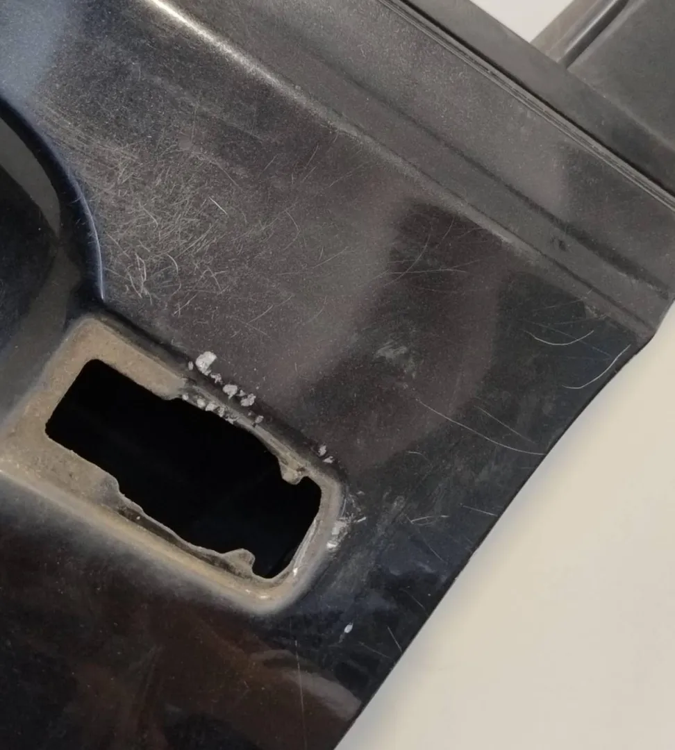 Porta anteriore sinistro