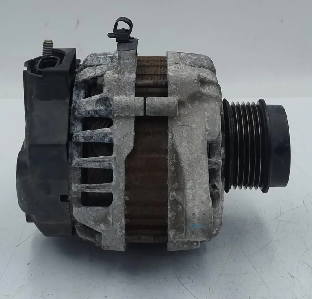 Alternatore Alternatore