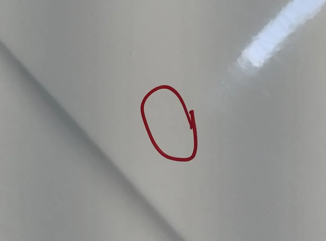 Porta anteriore destro