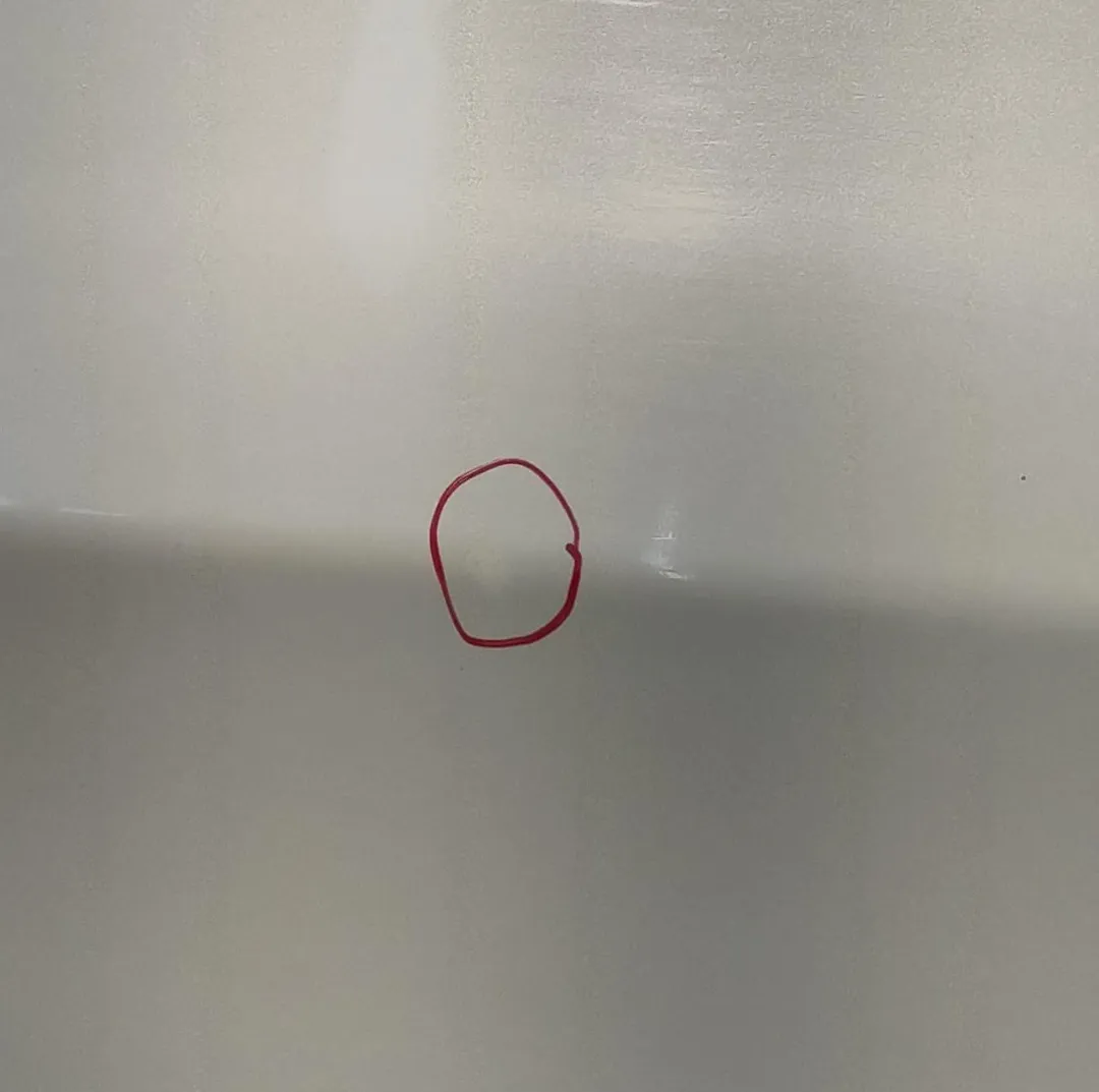 Porta anteriore destro